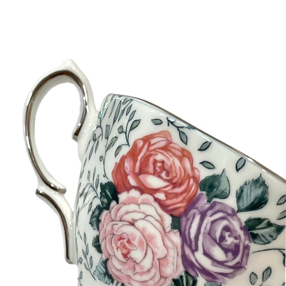 ROYAL ALBERT Rare Vintage Rose Garland Cup Bone China Made in England - Picture 11 of 14